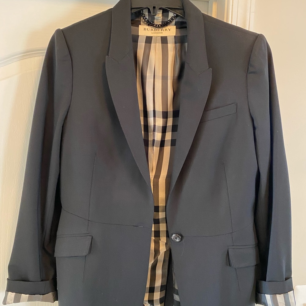 Authentic Burberry Blazer